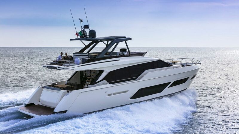 FERRETTI 720